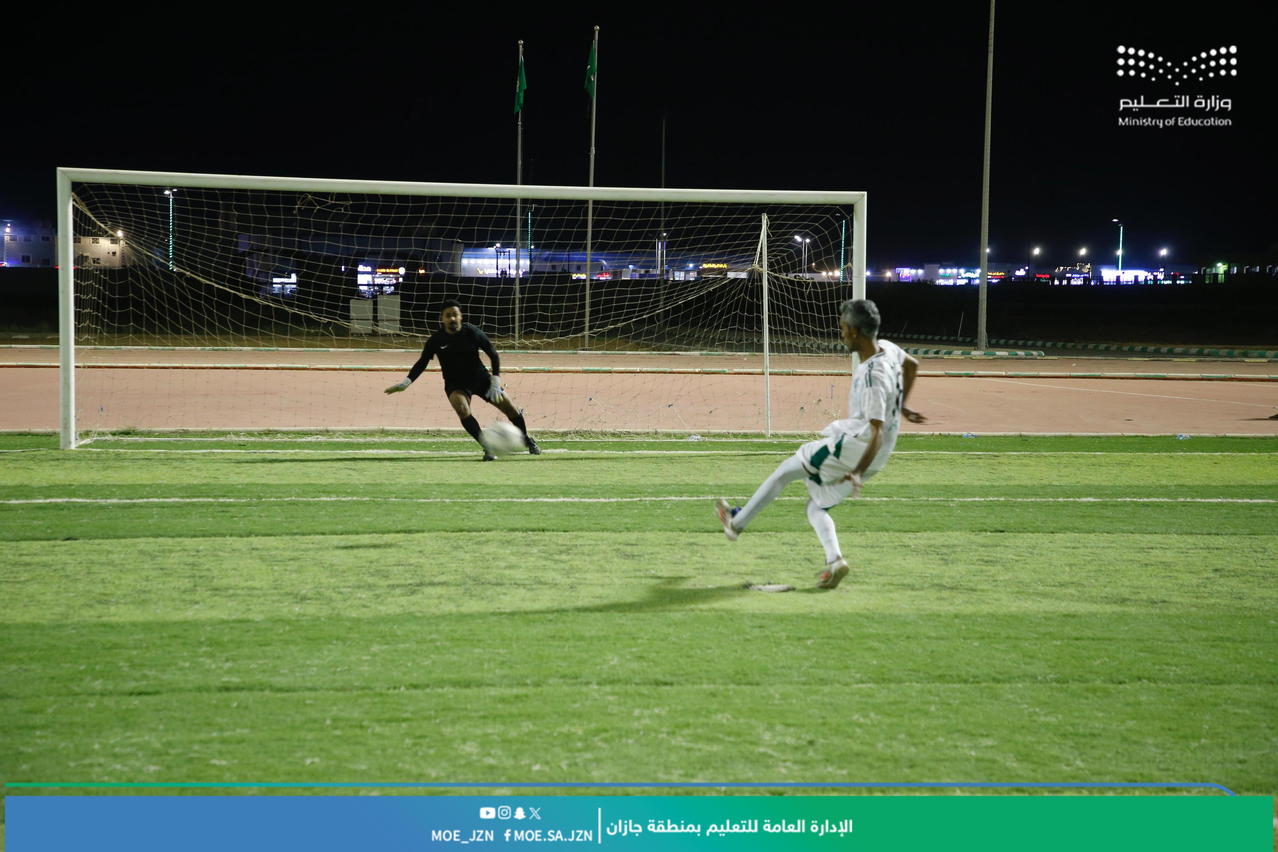 تعليم جازان يختتم بطولة كرة القدم للموظفين والموظفات تحت شعار “معًا ننمو”