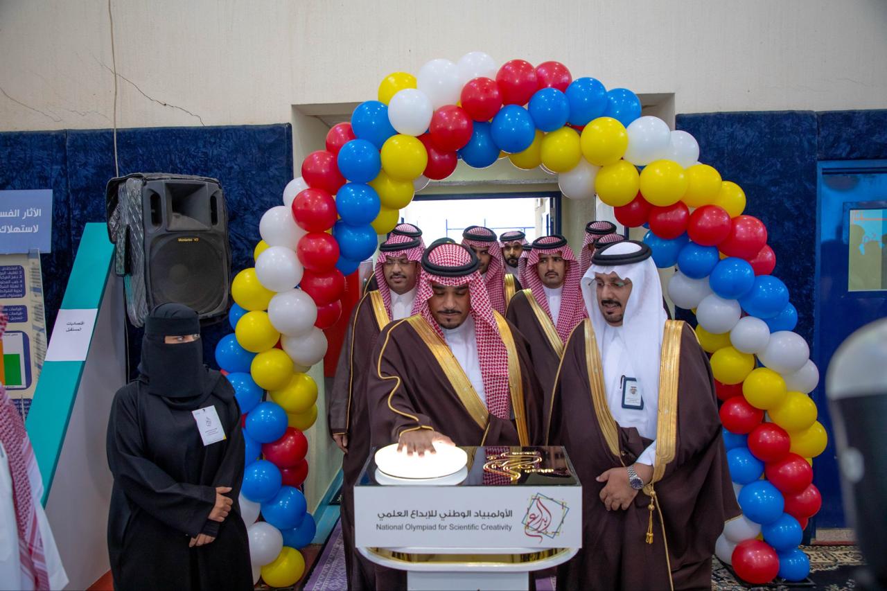 الأمير تركي بن هذلول يُدشِّن معرض "إبداع نجران 2026"