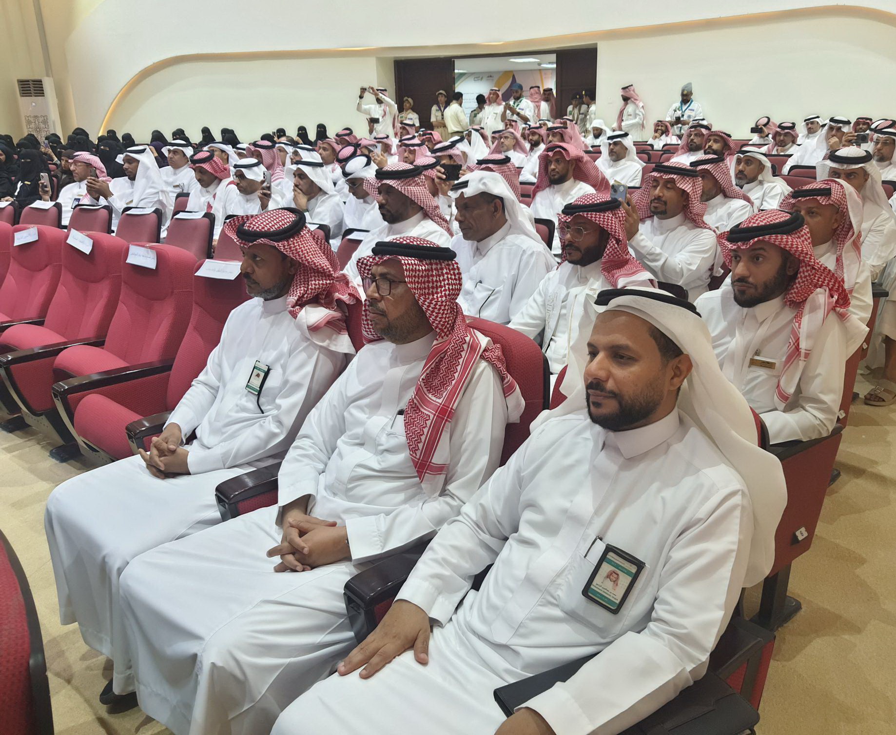ملتقى بتعليم الأحساء يجمع المعلمين المتميزين في يومهم العالمي 