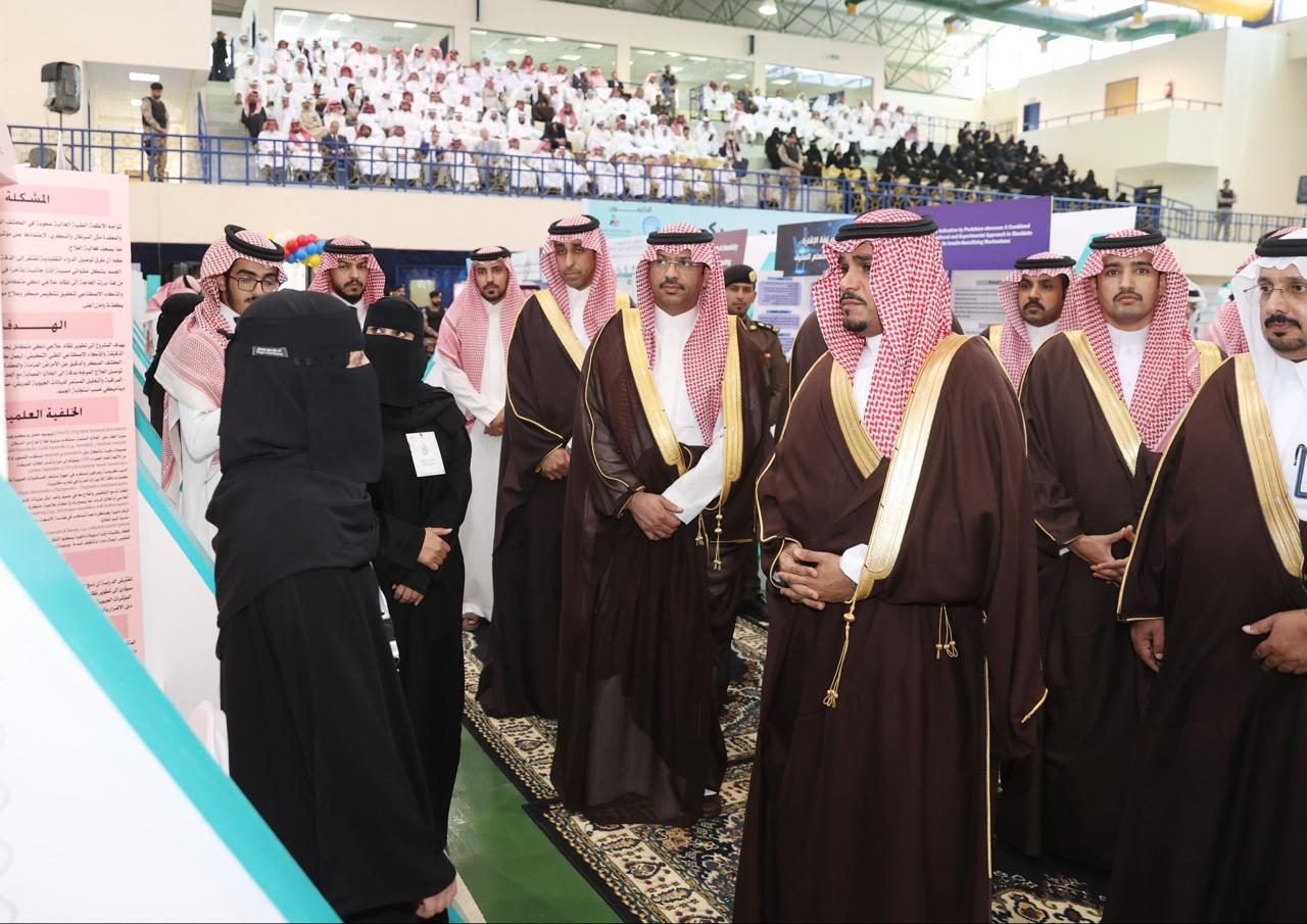 الأمير تركي بن هذلول يُدشِّن معرض "إبداع نجران 2026"