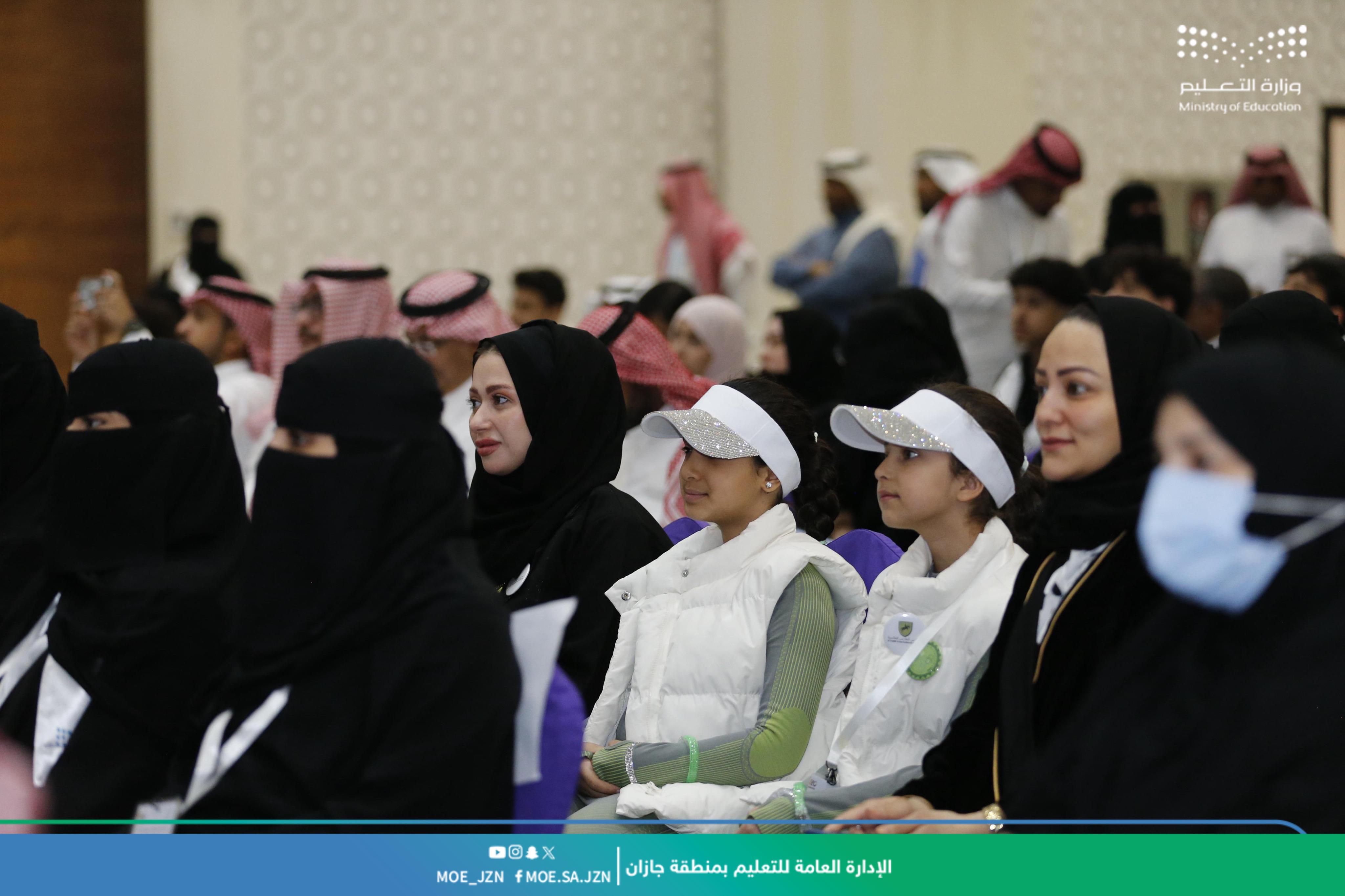 اختتام منافسات المرحلة النهائية لمسابقة أولمبياد اللغة الإنجليزية “ELO” على مستوى المملكة بتعليم جازان