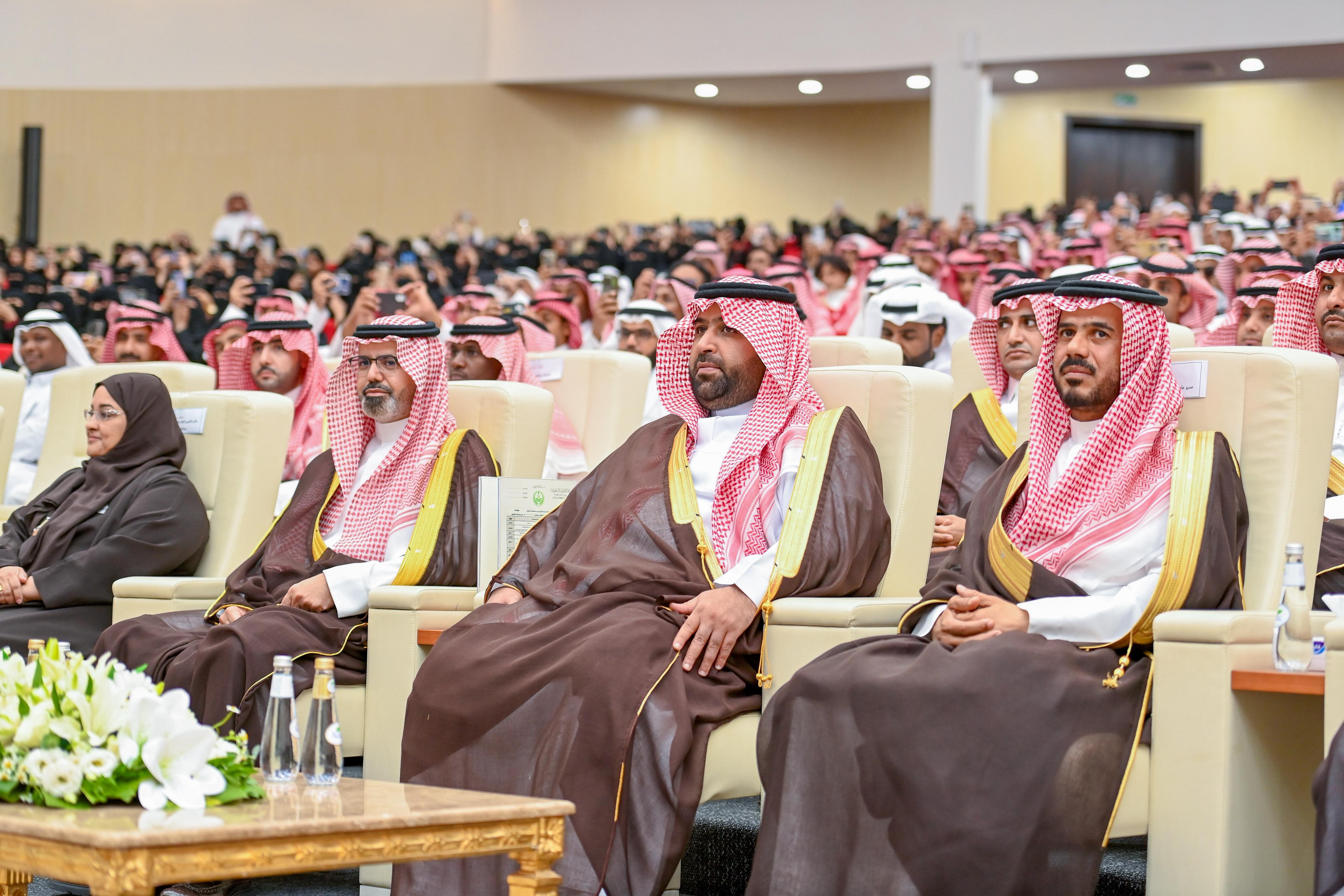 سمو أمير منطقة جازان يرعى معرض الأولمبياد الوطني للإبداع العلمي "إبداع جازان 2026".