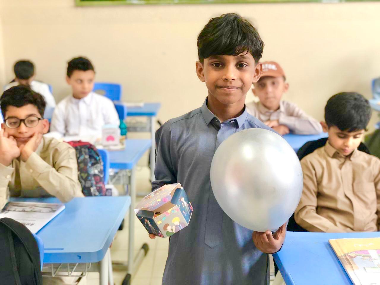 بعد تمتعهم بإجازة عيد الفطر المبارك أكثر من 380 ألف طالب وطالبة بتعليم جازان ينتظمون في 2,659 مدرسة 