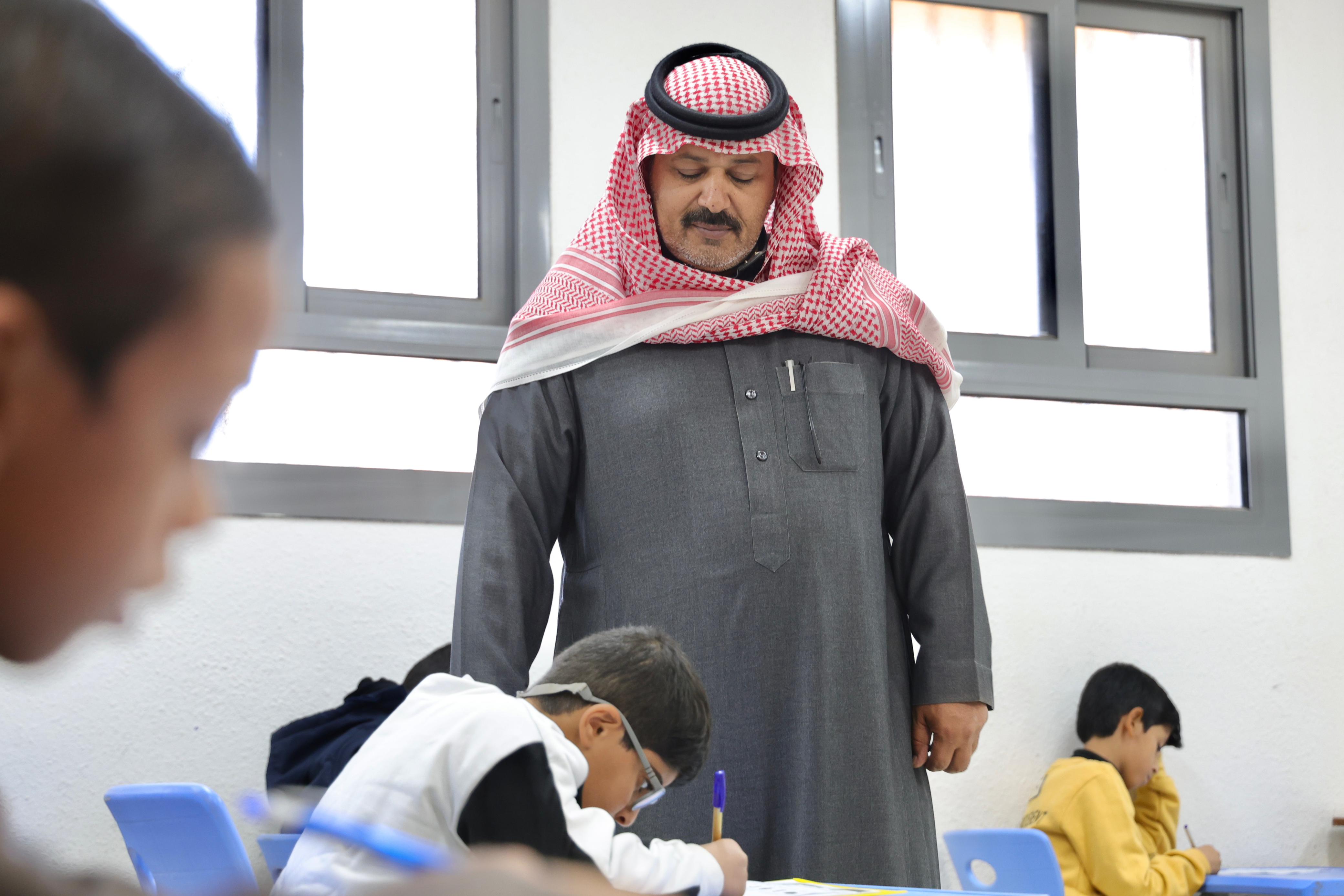 83 ألف طالب وطالبة يؤدون اختبارات الفصل الثالث في مدارس "تعليم الجوف"