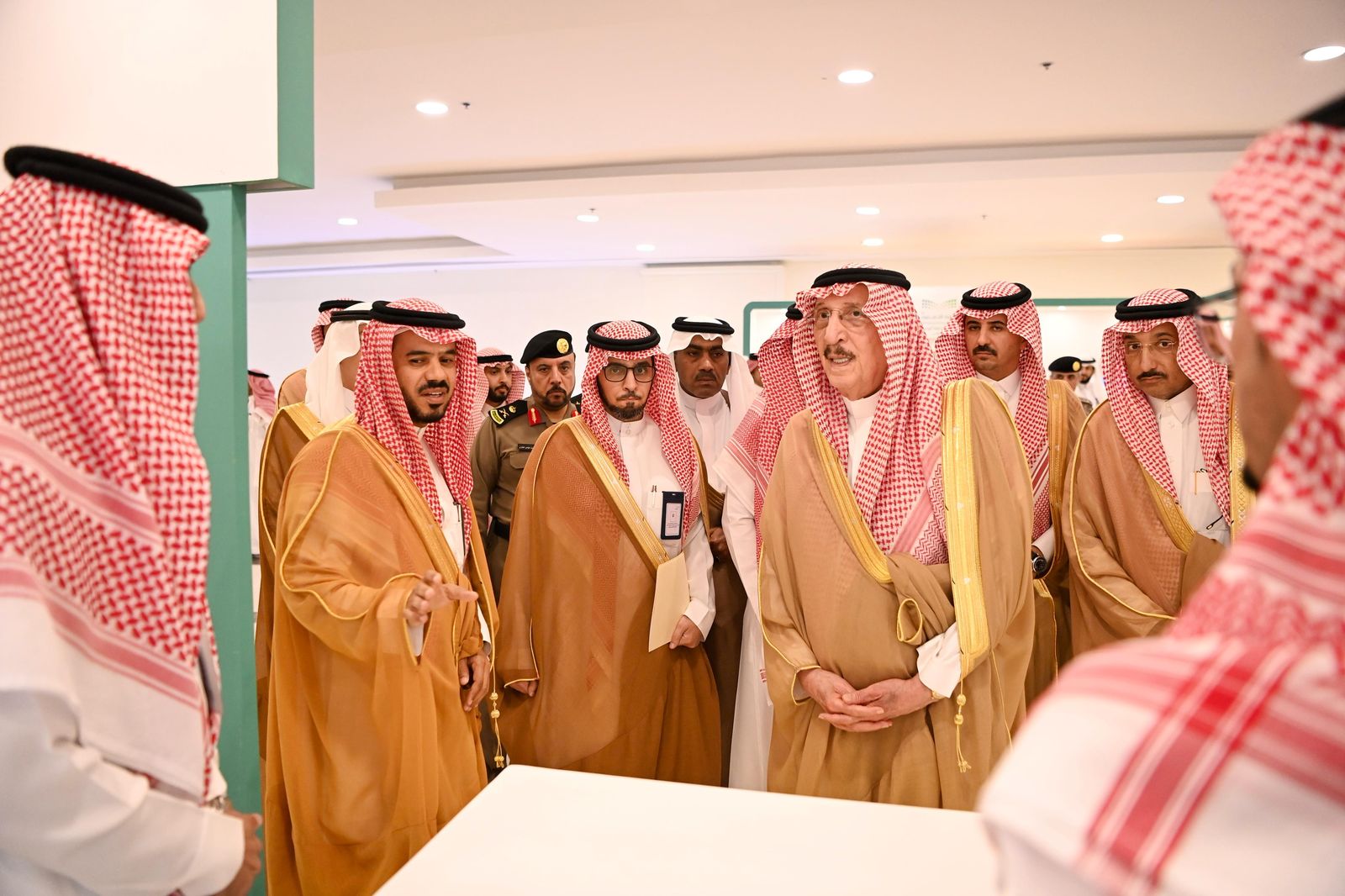 سمو أمير جازان يرعى ملتقى “المواطنة الواعية” بتعليم جازان ويدشّن المعرض المصاحب