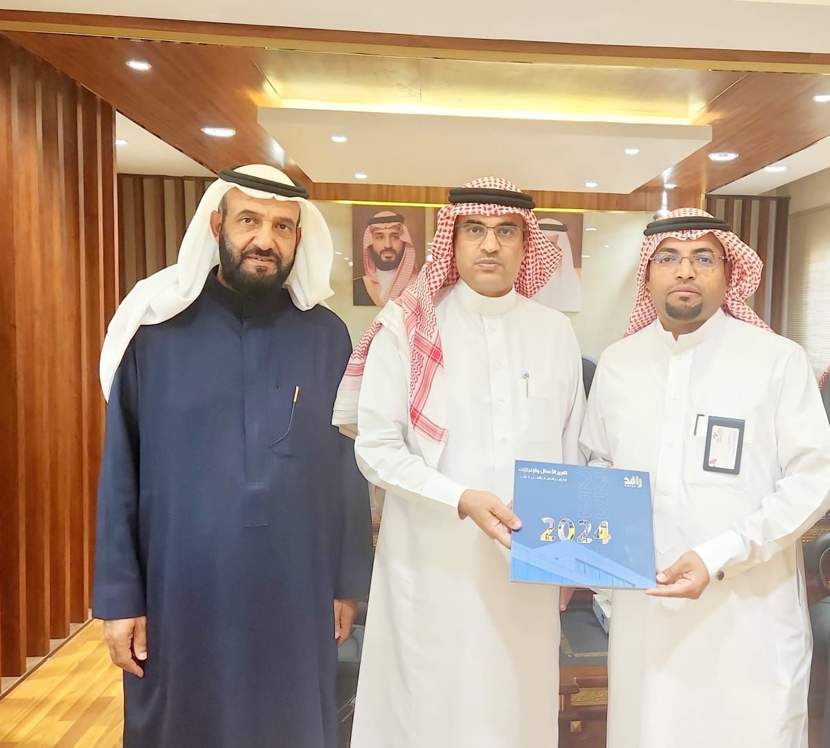 ​  مدير عام تعليم الطائف يستعرض نسب تنفيذ النقل التعليمي في الطائف 