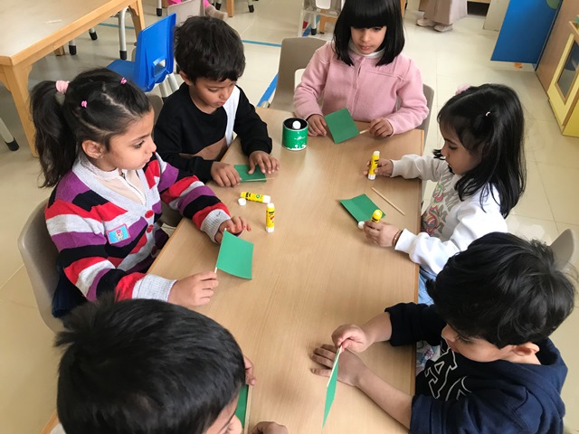 الروضة الأولى بأشيقر تحتفي بيوم العلم 2024