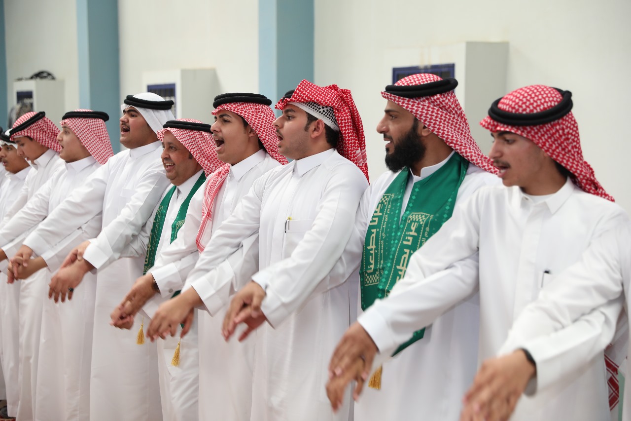 برعاية سمو أمير منطقة الجوف  إدارة "تعليم الجوف" تنظم حفلاً بمناسبة اليوم الوطني السعودي 95