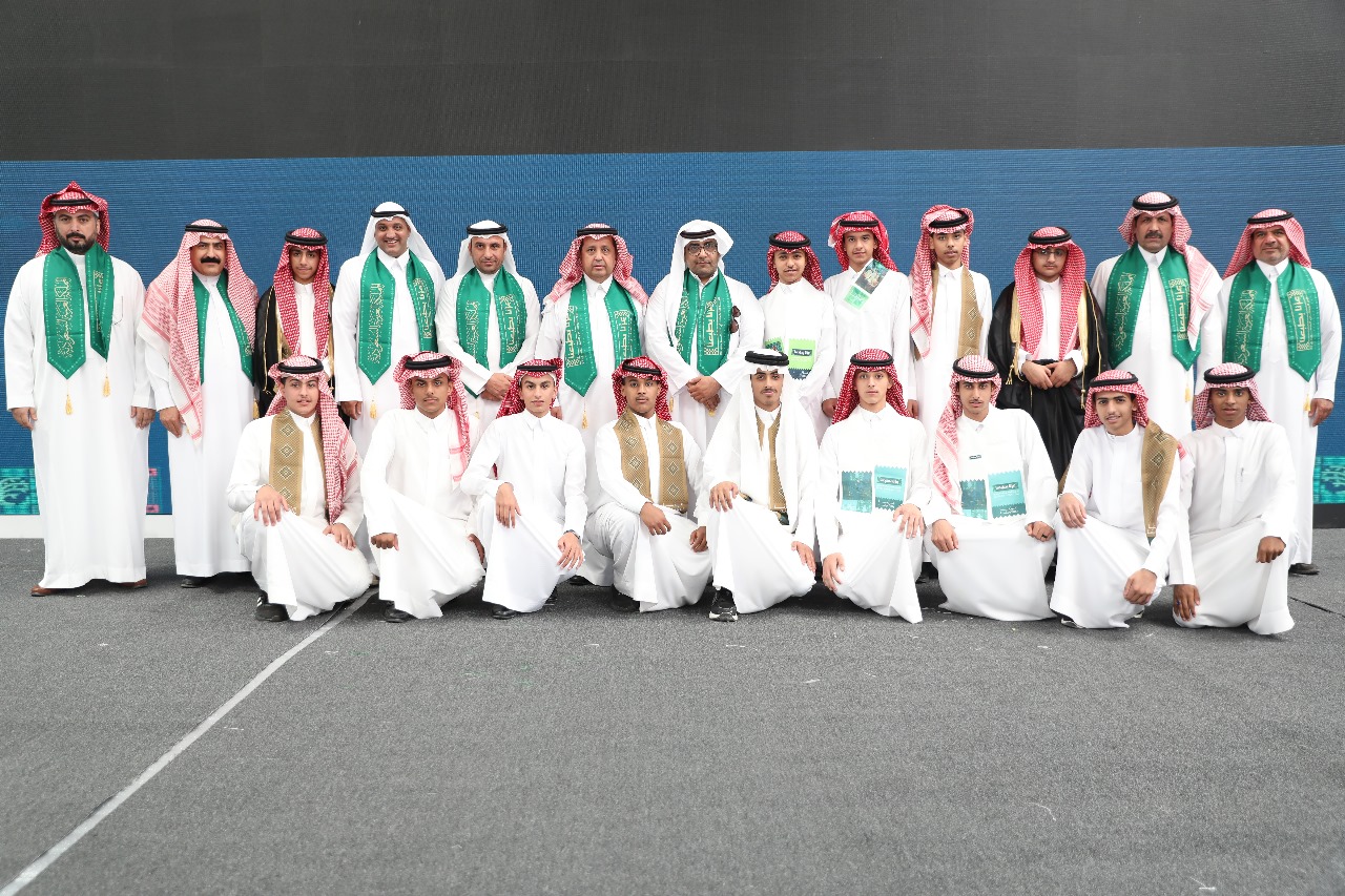 برعاية سمو أمير منطقة الجوف  إدارة "تعليم الجوف" تنظم حفلاً بمناسبة اليوم الوطني السعودي 95