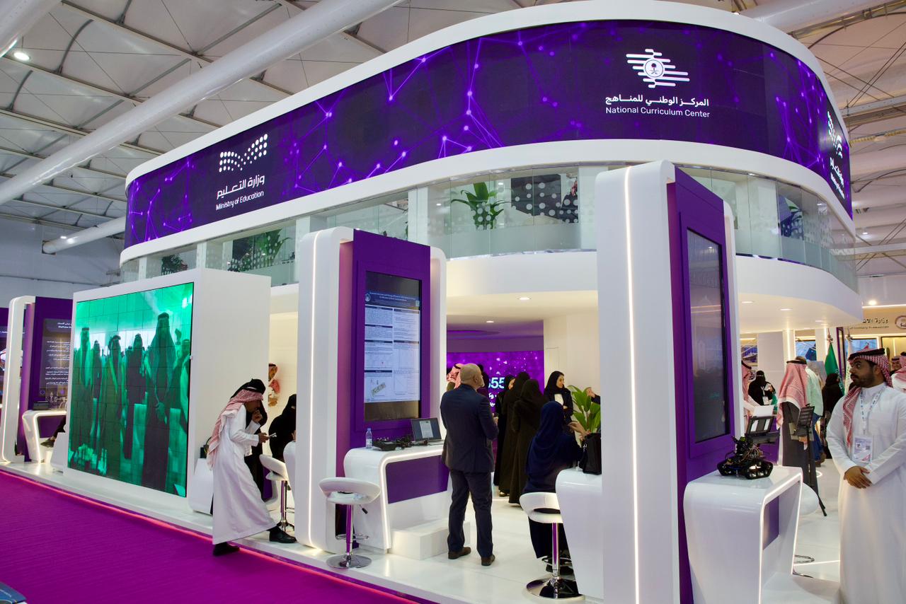 منظومة التعليم تشارك في معرض الدفاع العالمي 2026