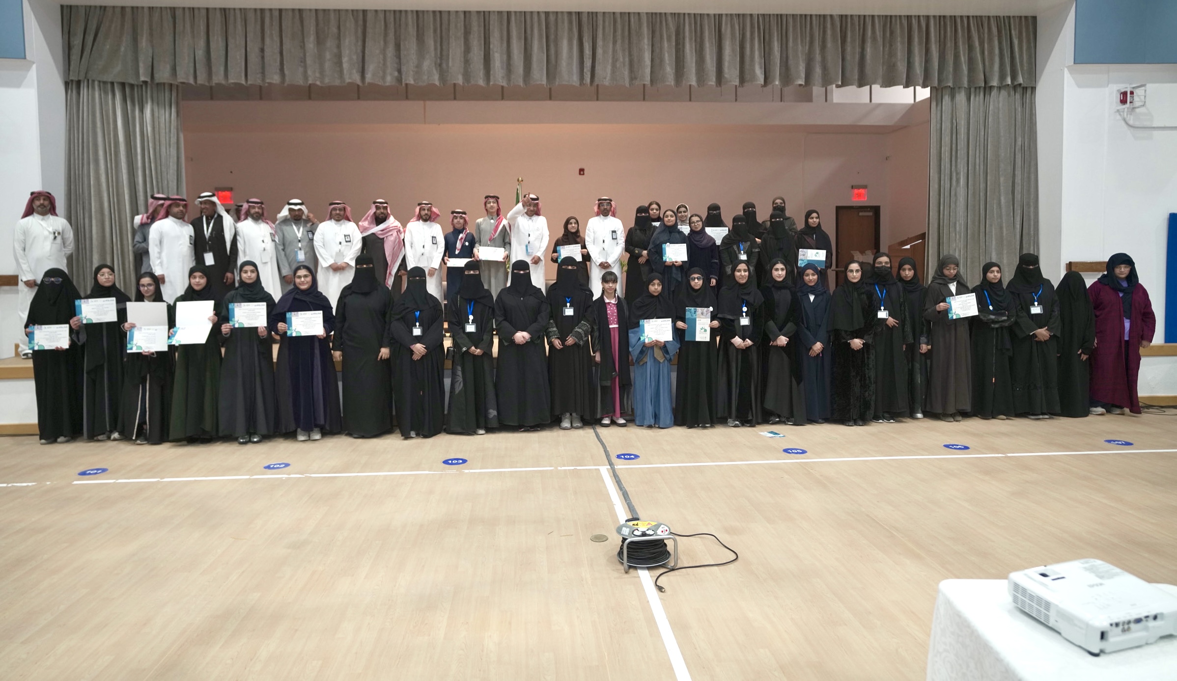 طلبة الأحساء: كلمات ورؤية القيادة حفّزتنا على الإبداع والتميز