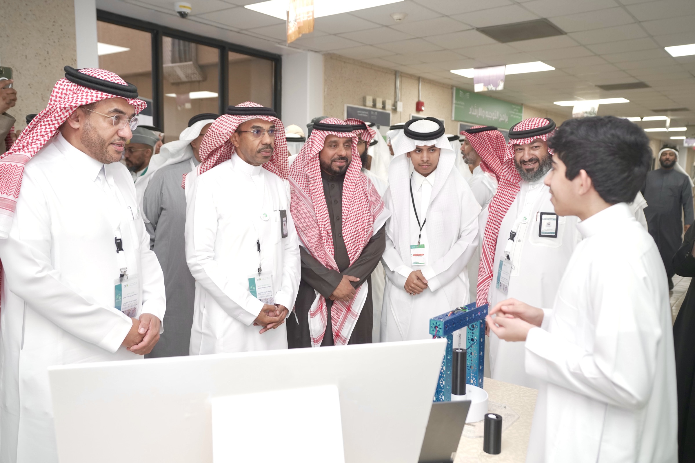 طلبة الأحساء: كلمات ورؤية القيادة حفّزتنا على الإبداع والتميز