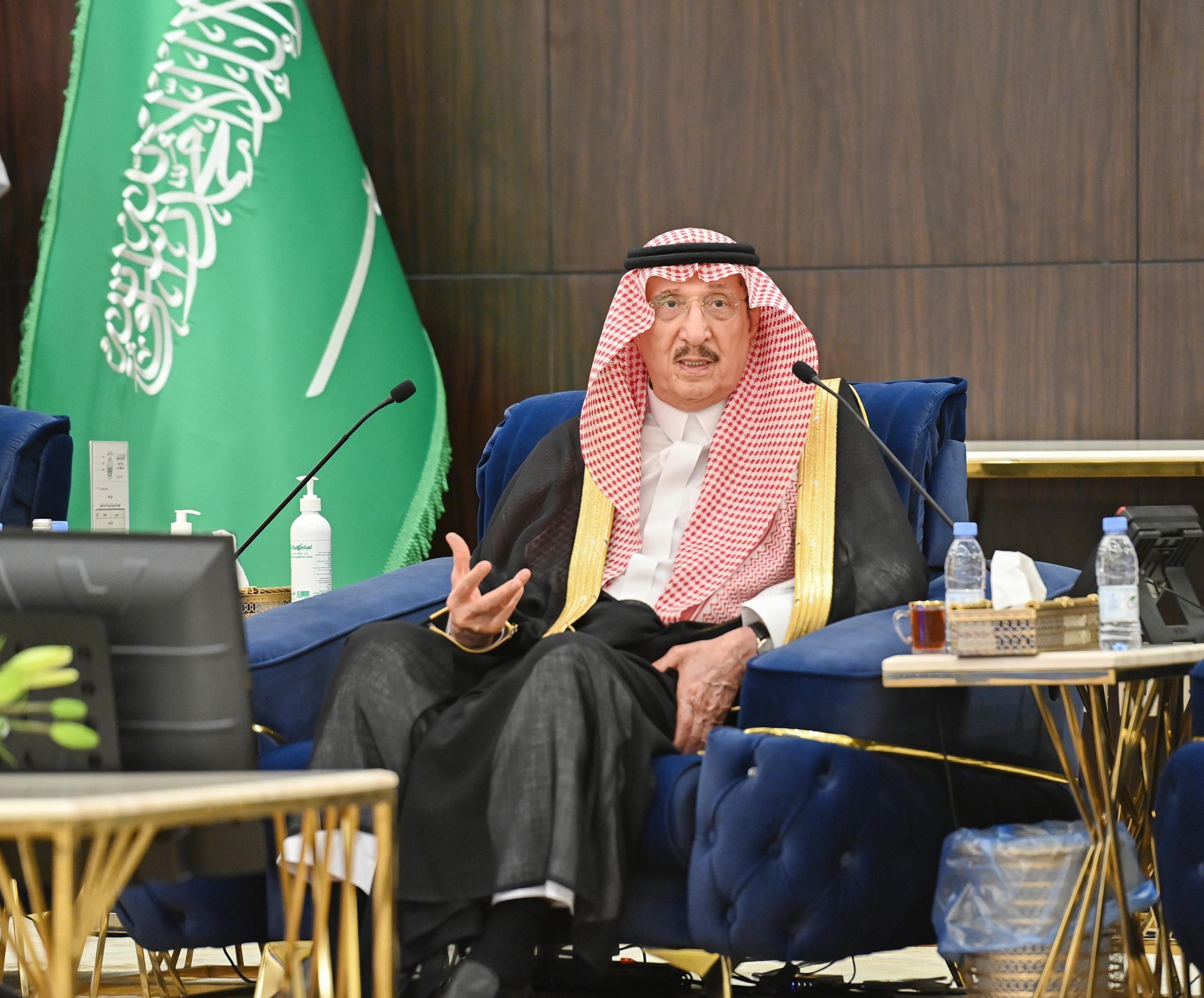 سمو أمير منطقة جازان يخصص الجلسة الأسبوعية لاستعراض المؤشرات الاستراتيجية لتعليم جازان "المنجز والطموح"