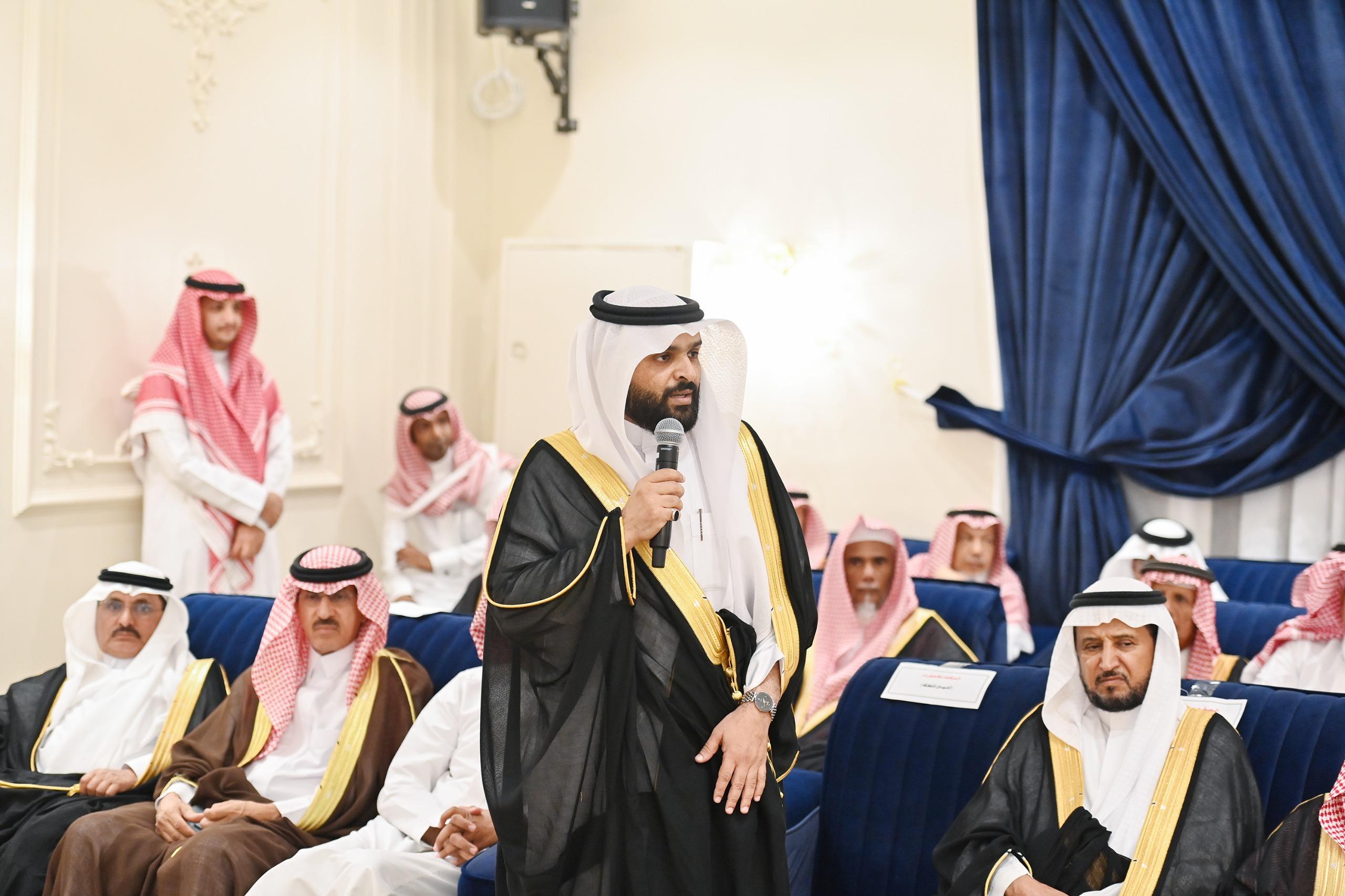 سمو أمير منطقة جازان يخصص الجلسة الأسبوعية لاستعراض المؤشرات الاستراتيجية لتعليم جازان "المنجز والطموح"