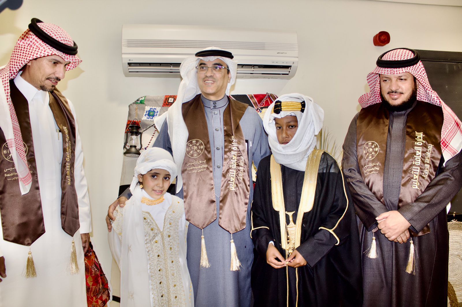 شاهد  جانب من احتفالات مدارس تعليم الطائف بـ«يوم التأسيس»