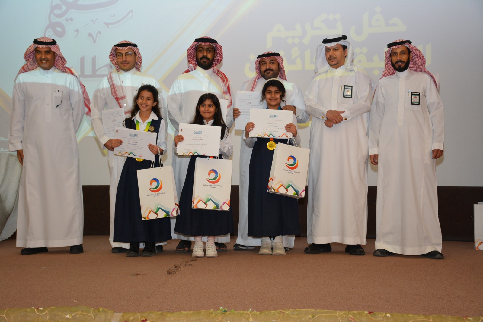 مدير تعليم الأحساء: تحفيز القيادة الرشيدة يسهم في تحقيق 54 طالباً وطالبة لجوائز دولية ومحلية