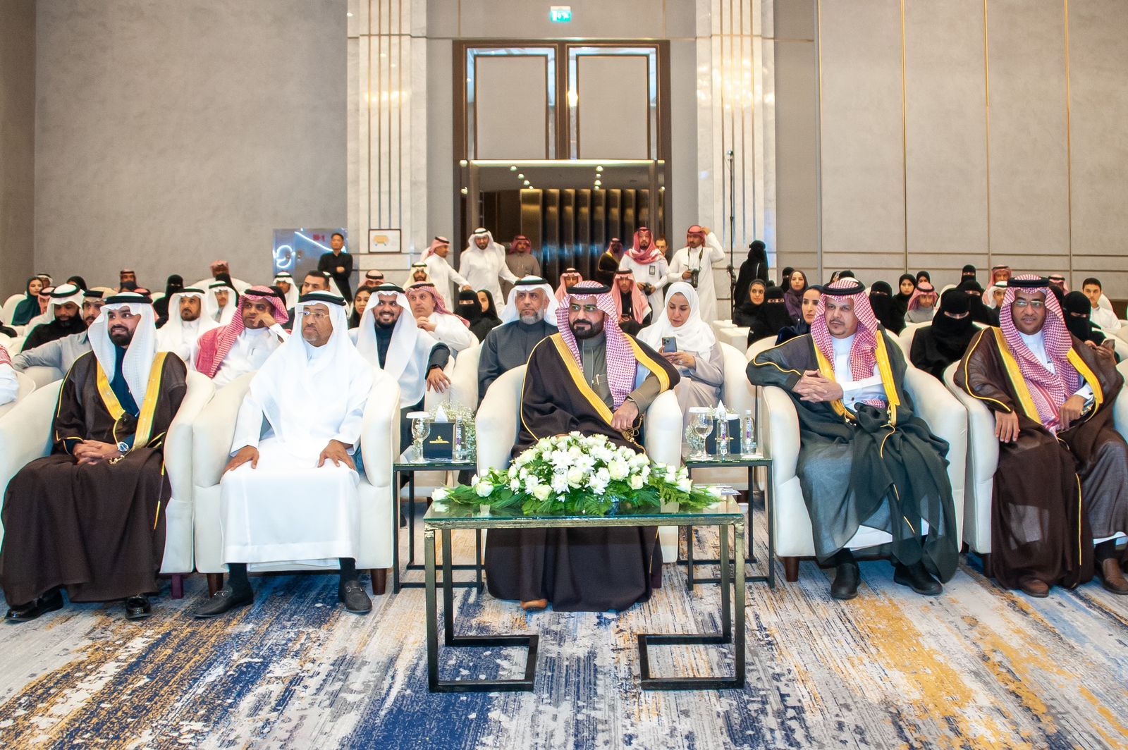 محافظ الأحساء يرعى حفل تكريم الفائزين في مسابقة الأمن السيبراني