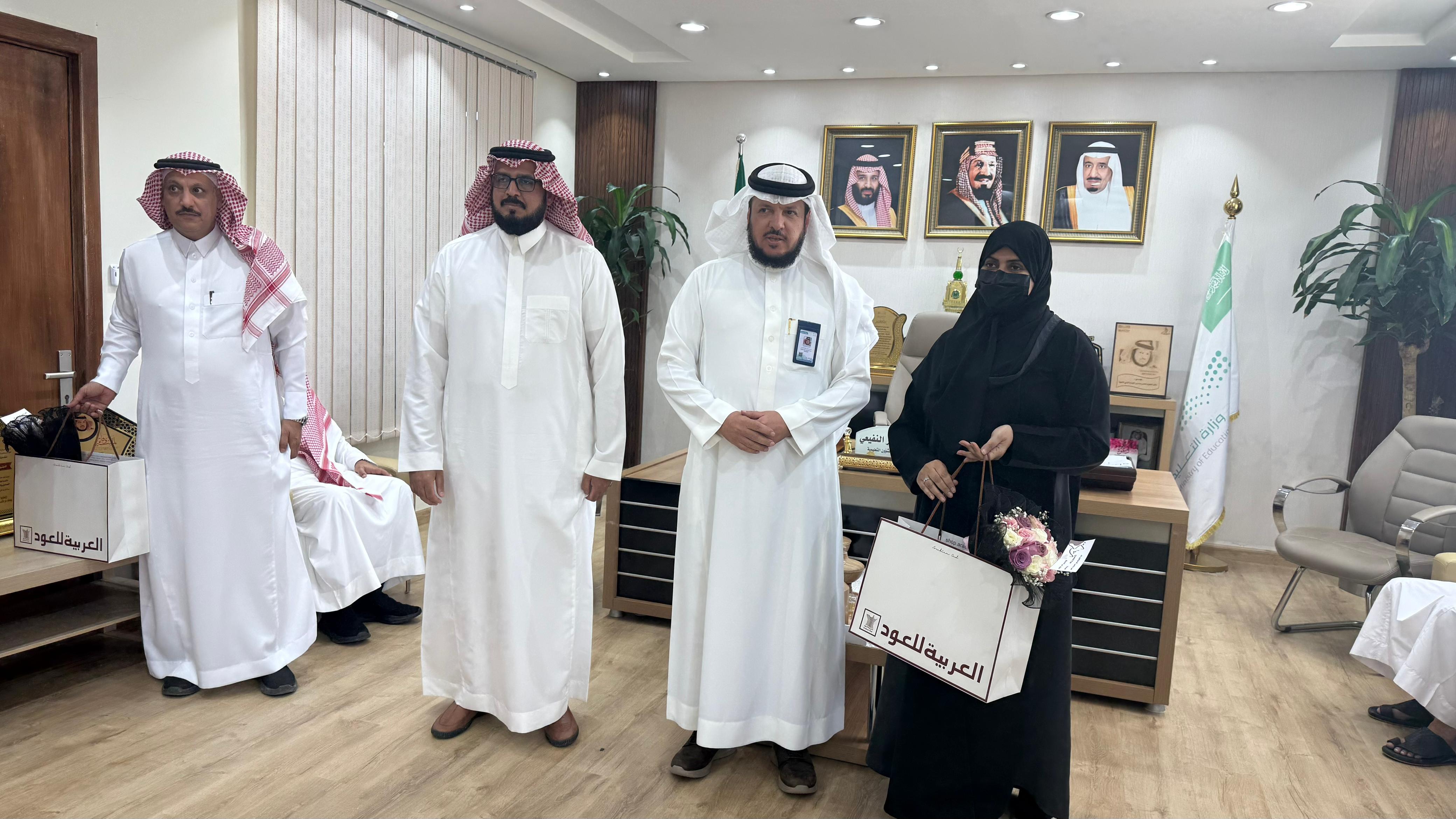 وكيل وزارة التعليم يستعرض ثلاث تجارب مميزة من مدارس تعليم الطائف 