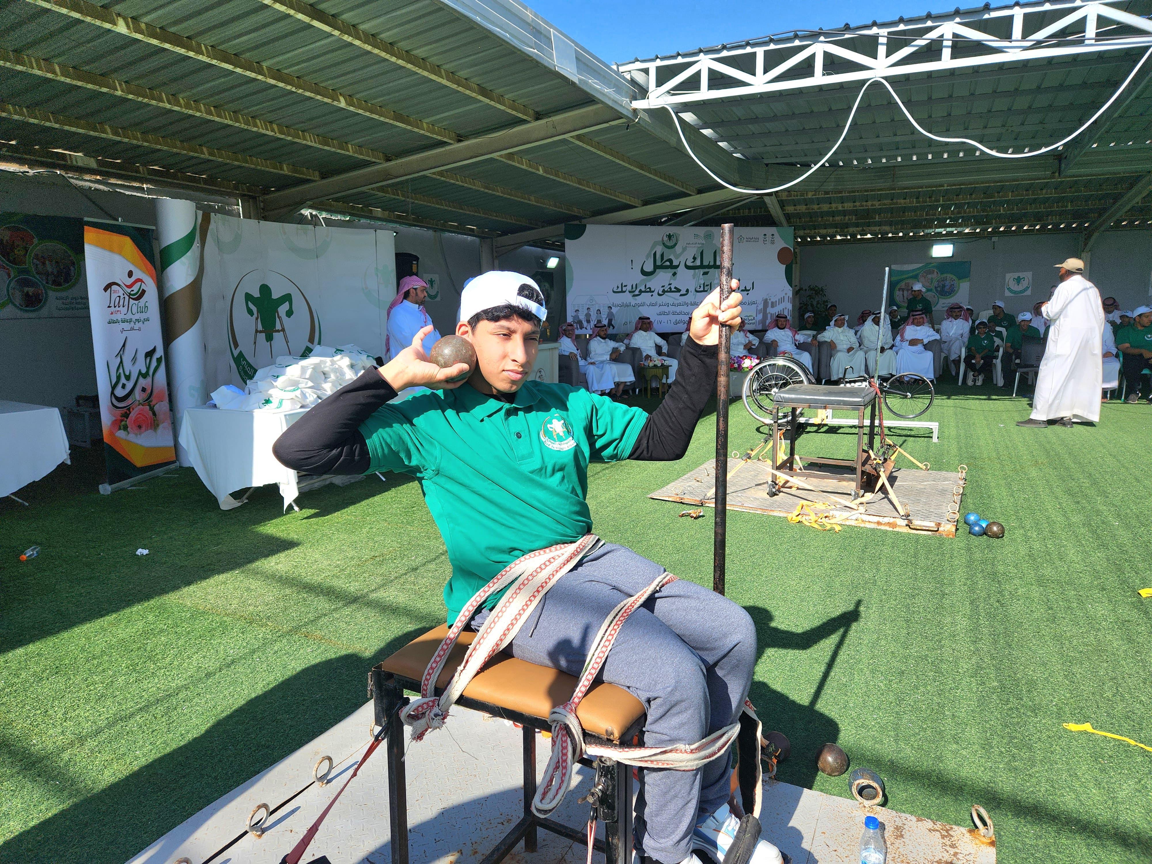100 طالباً وطالبة من ذوي الإعاقة​ من تعليم الطائف   يشاركون في مسابقات "خليك بطل" التي يقيمها الاتحاد السعودي لألعاب القوى البارالمبية   والتي تهدف إلى اكتشاف المواهب وتعزيز ممارسة الرياضة لذوي الإعاقة.