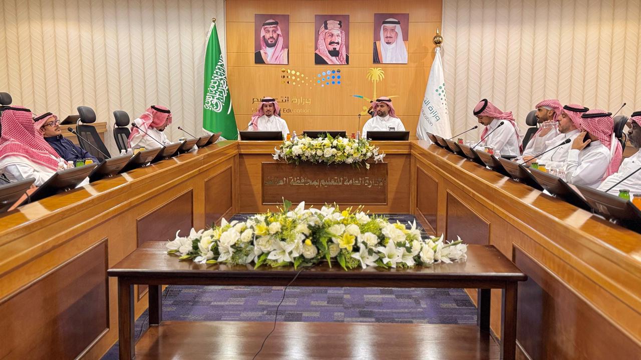 مدير عام تعليم الطائف يستقبل مدير مراقبة الجودة 