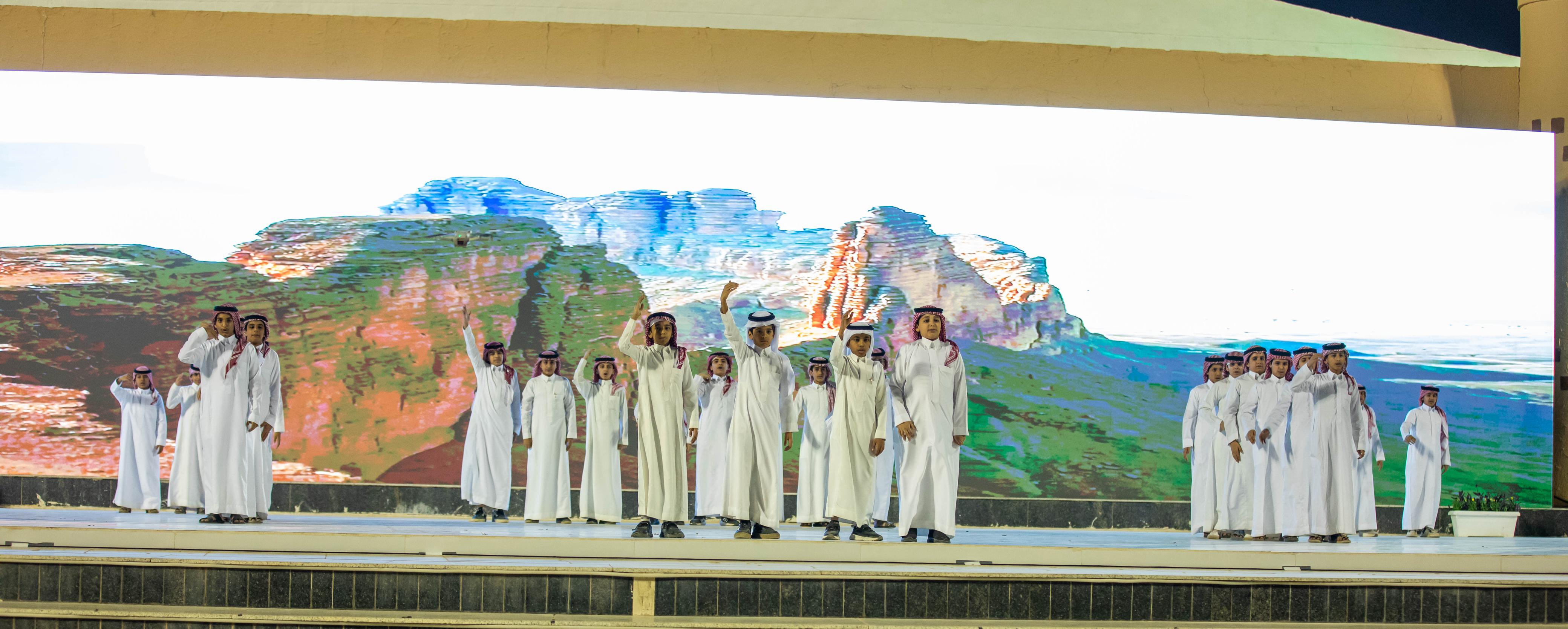 أمير نجران يرعى حفل أهالي المنطقة بمناسبة اليوم الوطني 